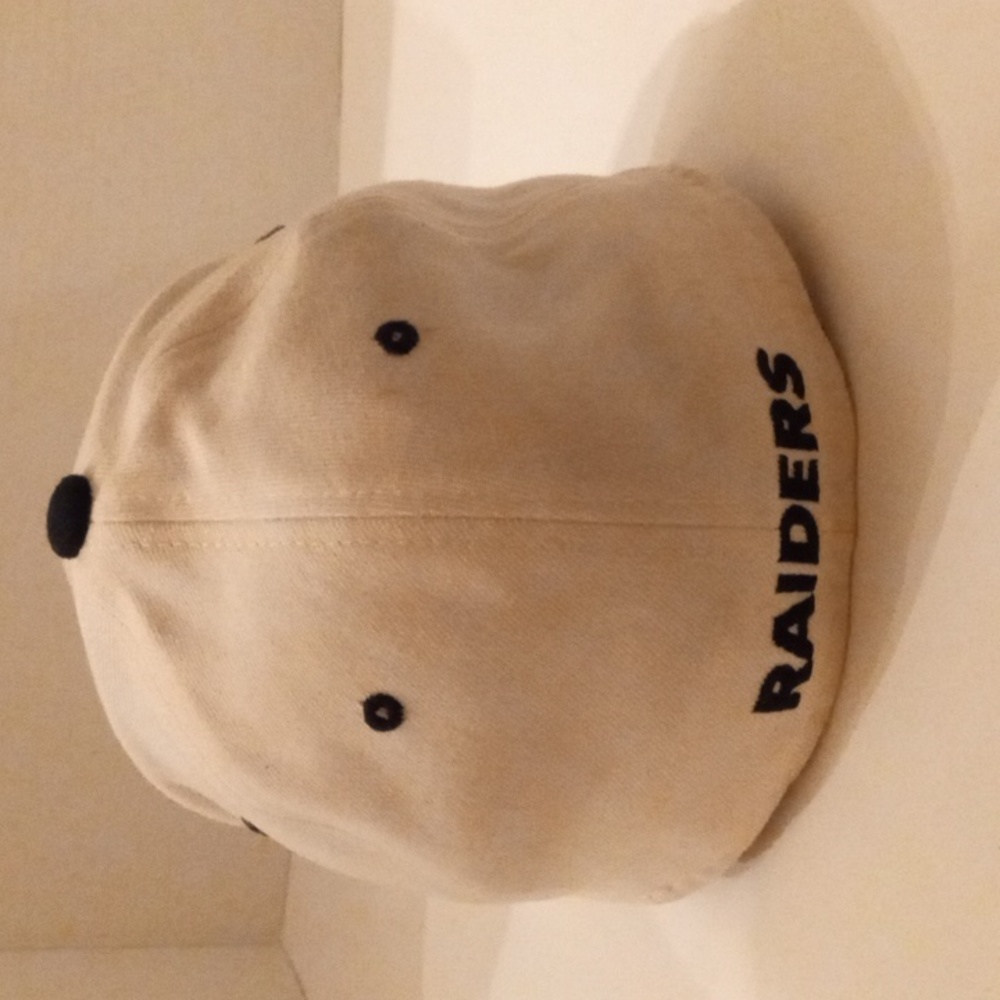 Raiders Preowned Reebok cap - Picture 3 of 9